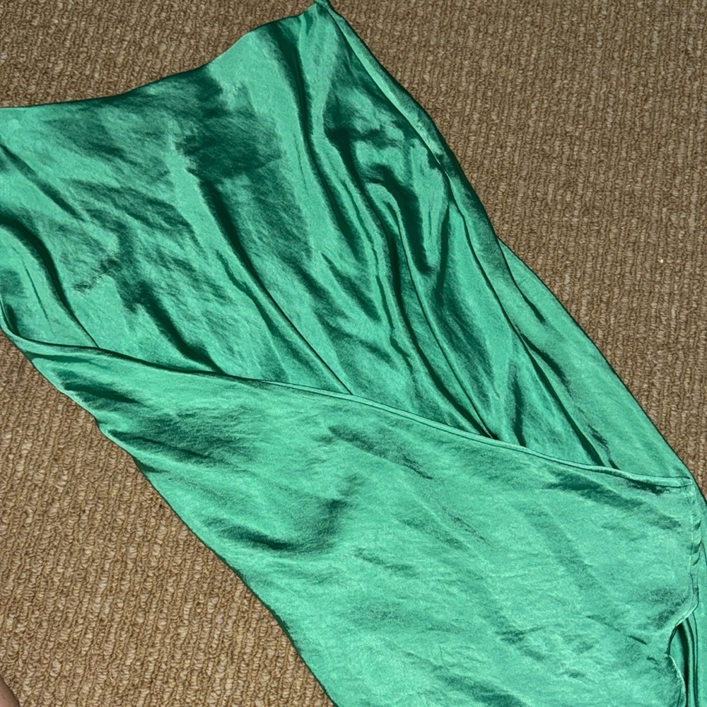 NWT GIANNI BINI MIDI SKIRT